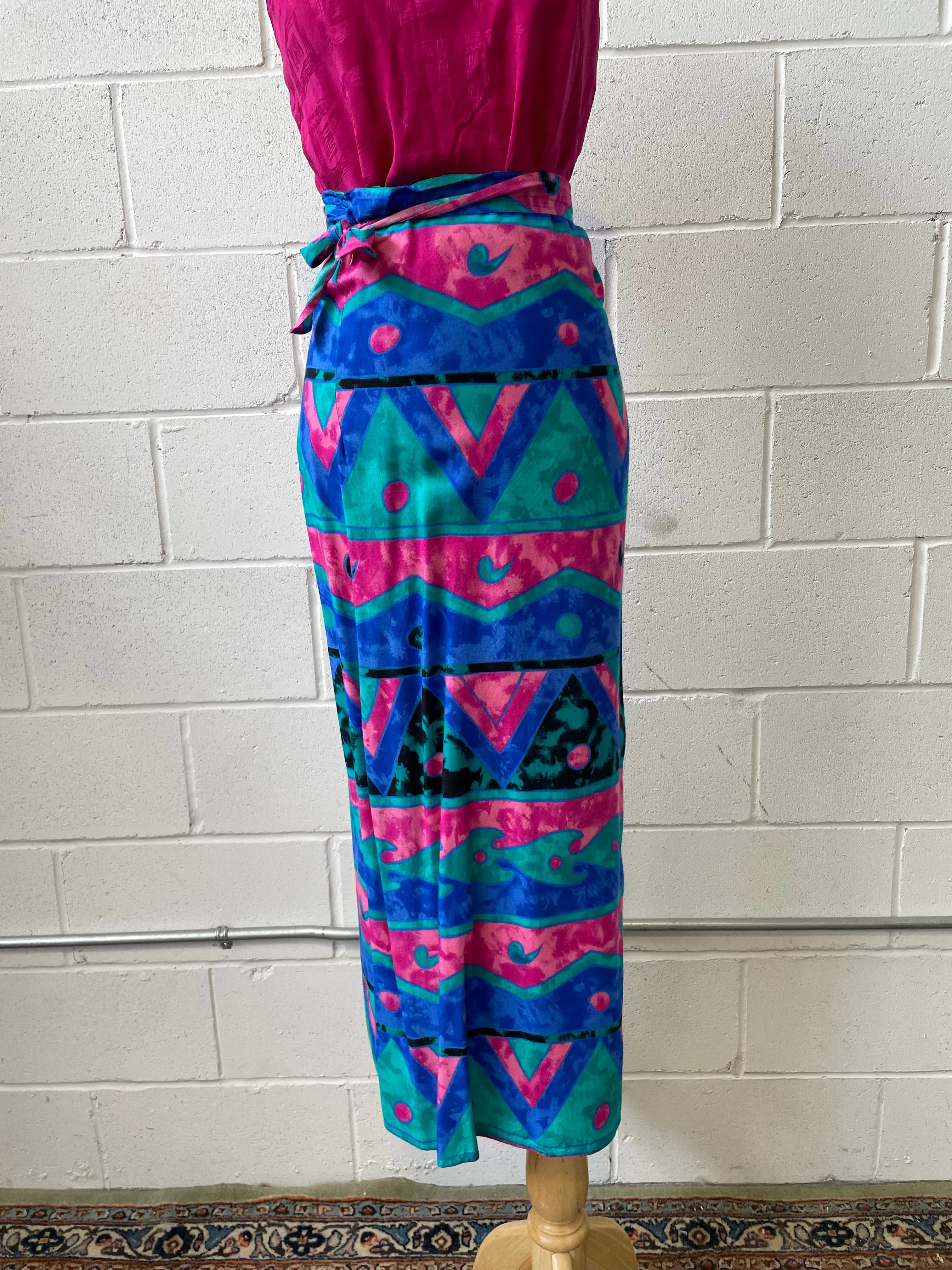 90s Abstract Print Wrap Skirt, Waist 30"