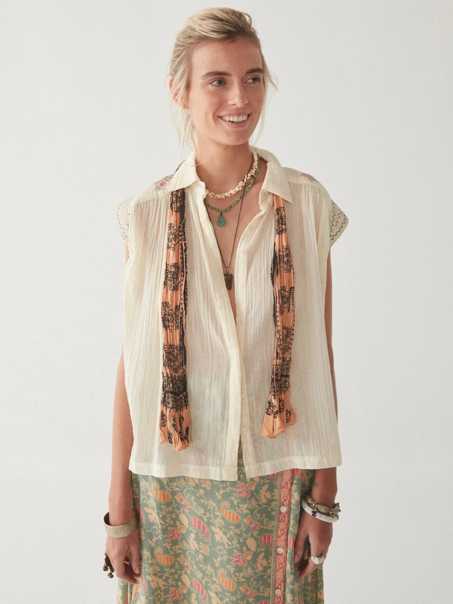 Alicia Blouse - Ischia Latte