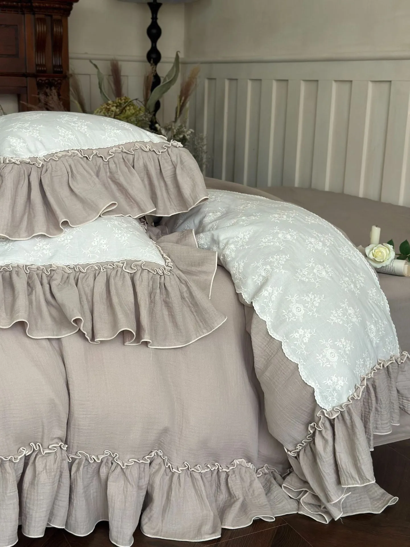 Celeste Soft Lace Embroidered Ruffle Bedding Set / Pink