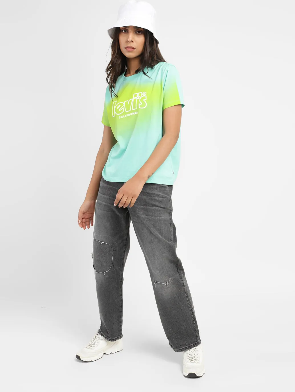 Women's Mid Rise Loose Fit Jeans